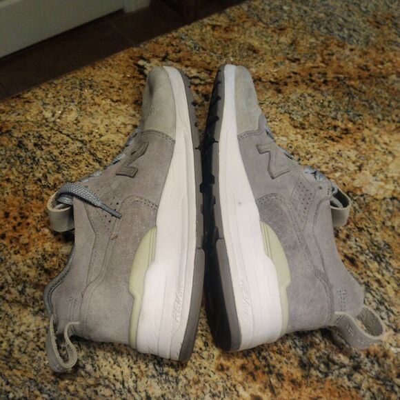 Rare New Balance M977DS2 Men's Lace-up Suede Sneakers Low Cut Light Grey Size 7 - Picture 9 of 12